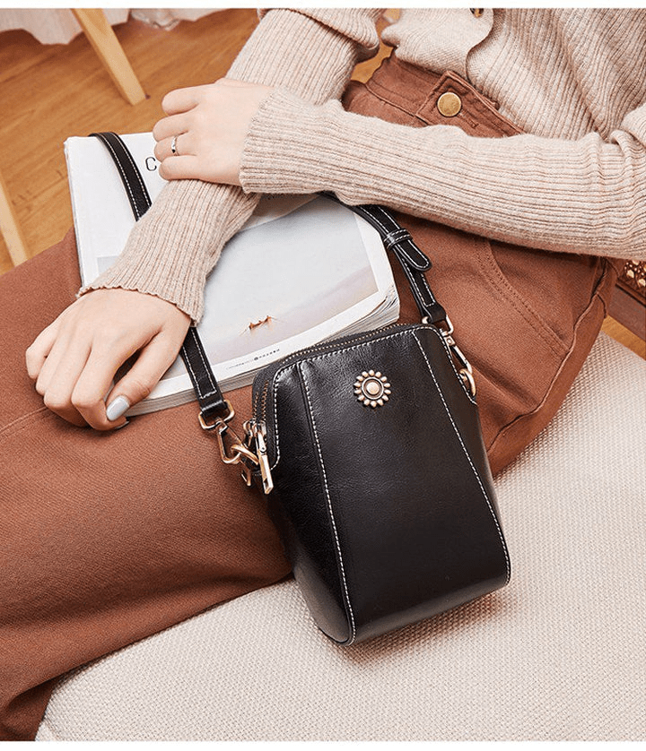 Pamela | Retro Skinnveske med Crossbody